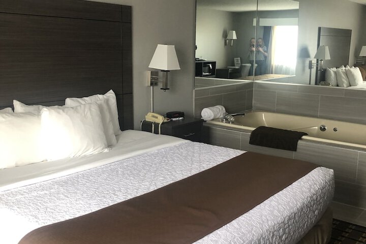 Room 26 of 51