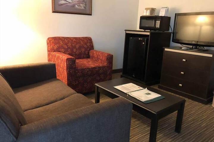 Room 15 of 46