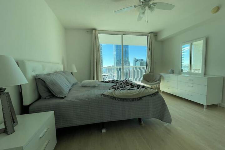 Room 123 of 265
