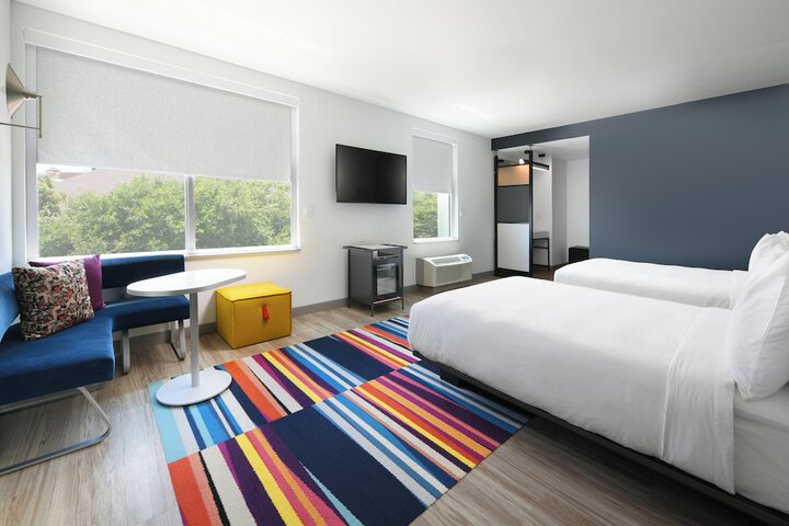Room 14 of 35
