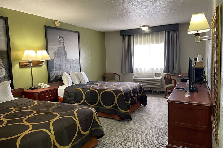 Room 25 of 54
