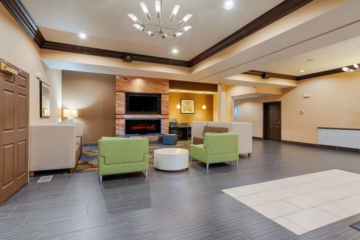 Holiday Inn Express St. Paul S - Inver Grove Hgts by IHG