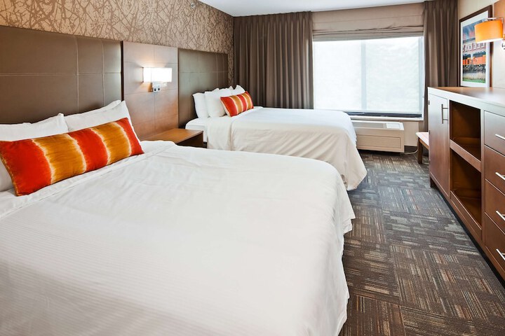 Room 13 of 31