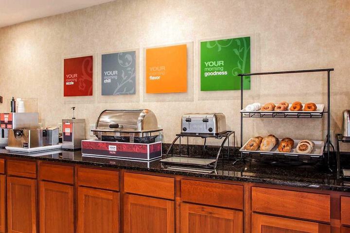 Comfort Inn & Suites Grinnell near I-80
