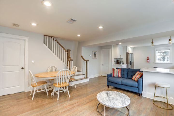 Long Branch Getaway - Walk to Beaches & Dining!