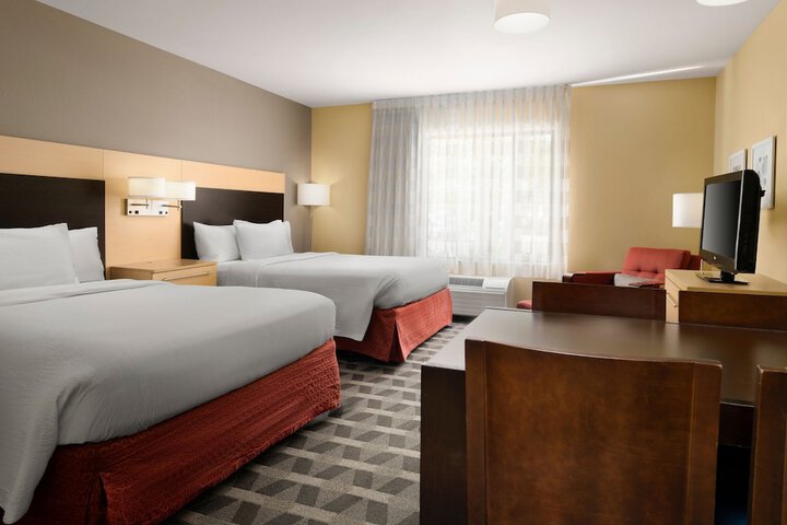 Room 18 of 32