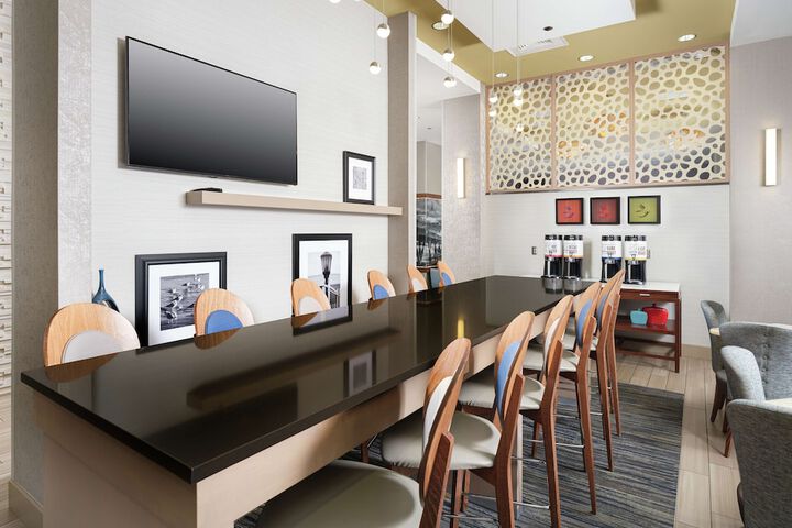 Hampton Inn by Hilton Wilmington Downtown