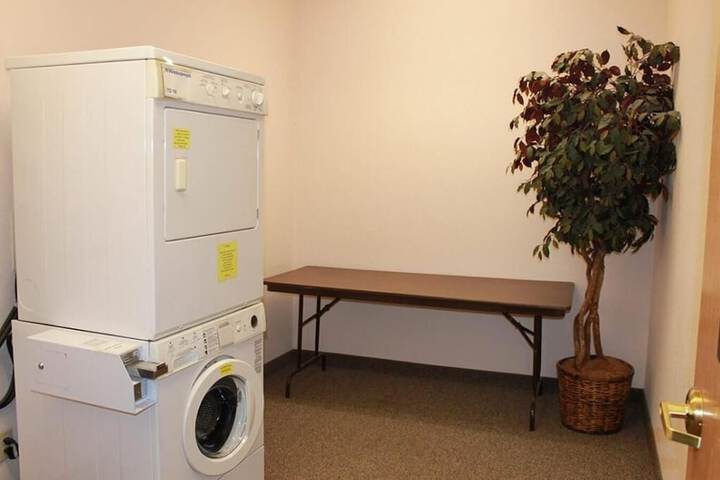 Laundry 17 of 17