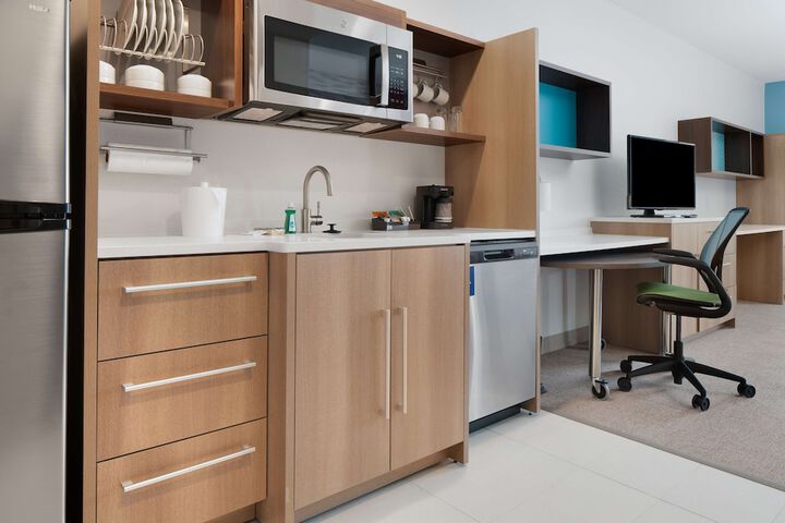 Room 6 of 20