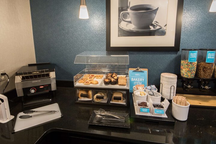 Breakfast/Coffee Service 39 of 49