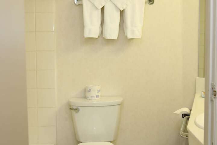 Room 13 of 29