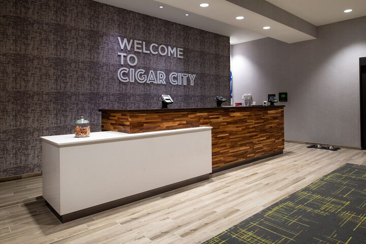 Hotel Interior 28 of 89