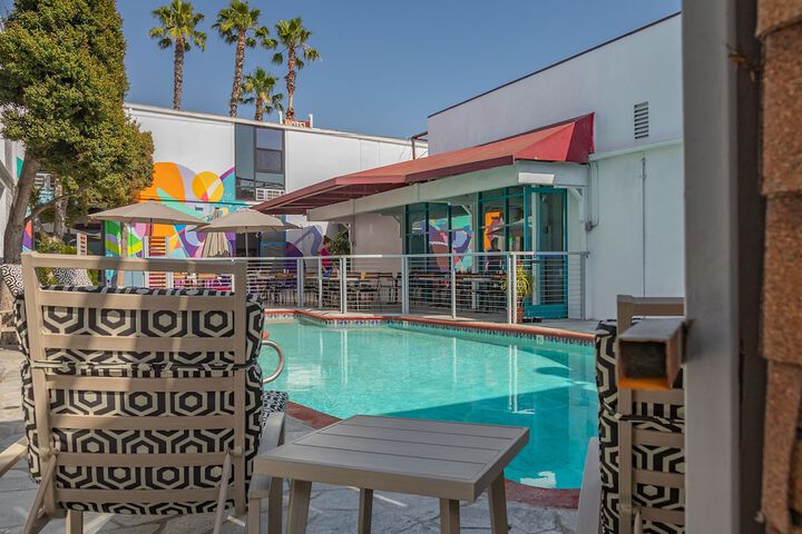 Pool 2 of 41
