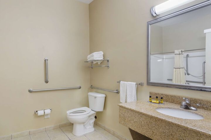 Room 15 of 31
