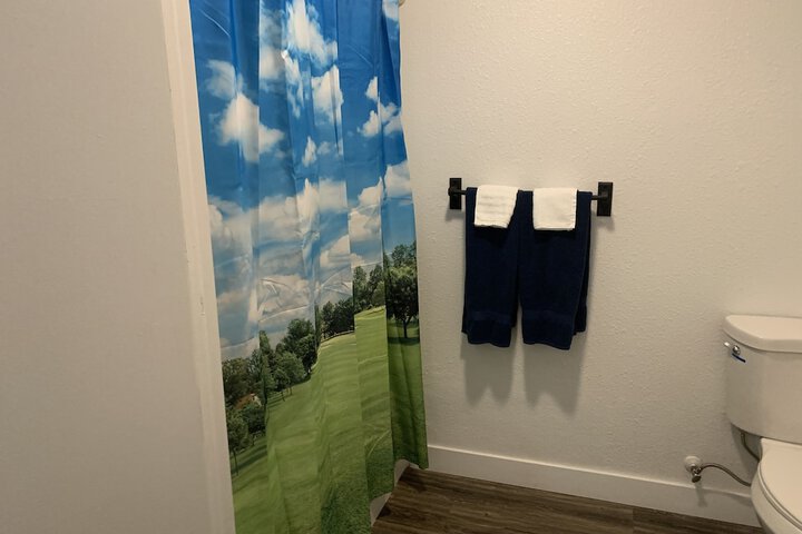 Room 85 of 158