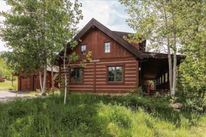 Discovery Chalet 374 - Three Bedroom Cabin