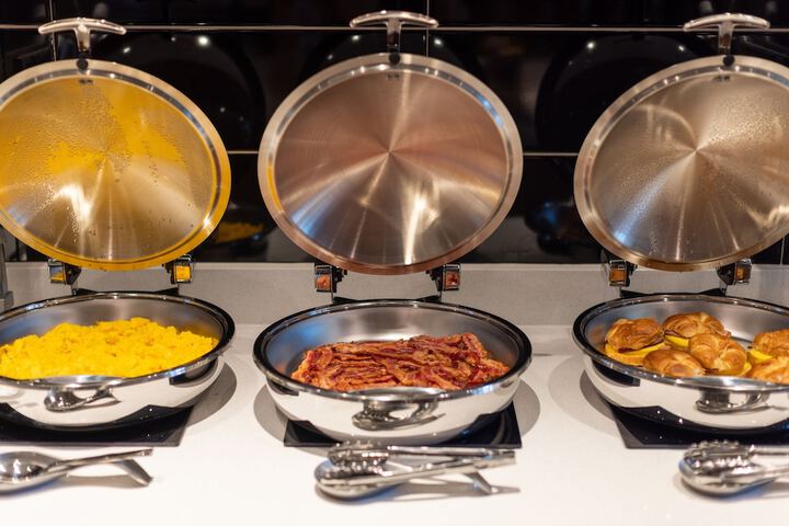 Breakfast/Coffee Service 20 of 28