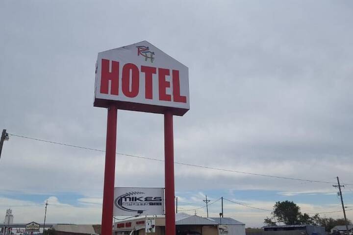 Reddy Hotel