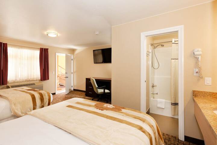 Room 30 of 50