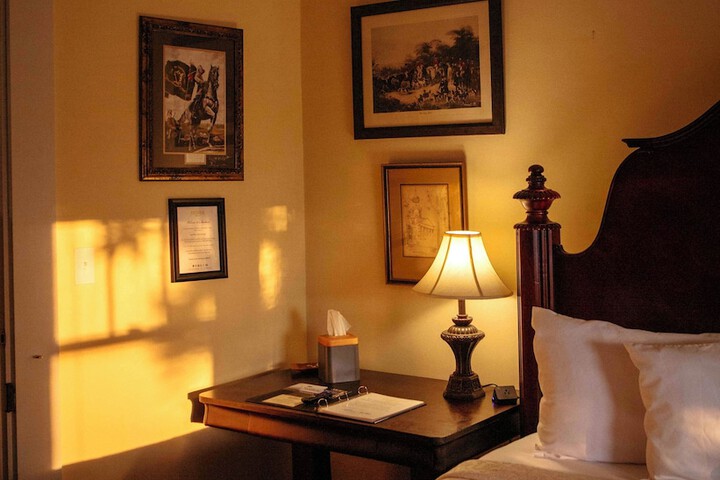 Room 70 of 147
