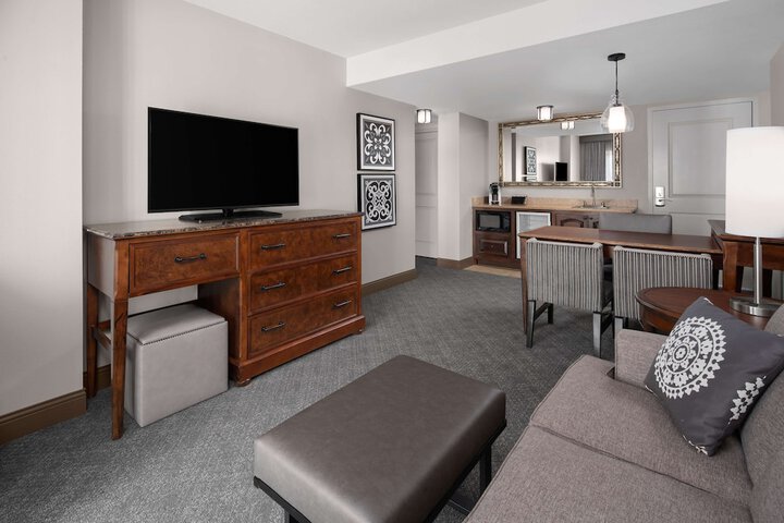 Room 30 of 59