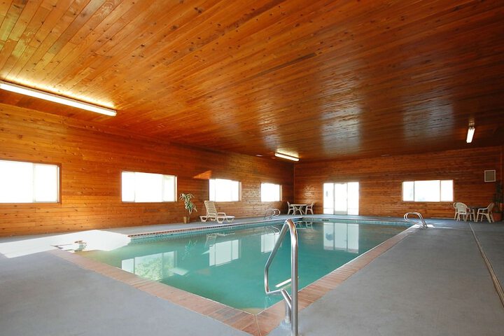 Pool 3 of 33