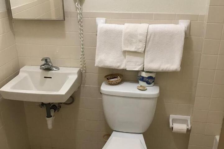 Budget Inn of Brownfield