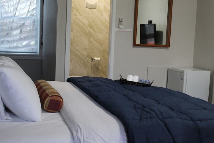 Room 21 of 24