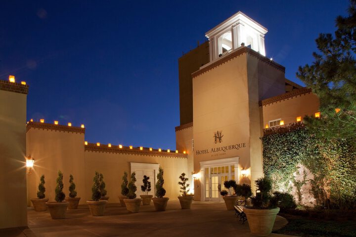 Hotel 6 of 50