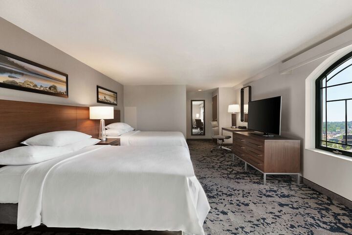 Room 37 of 70