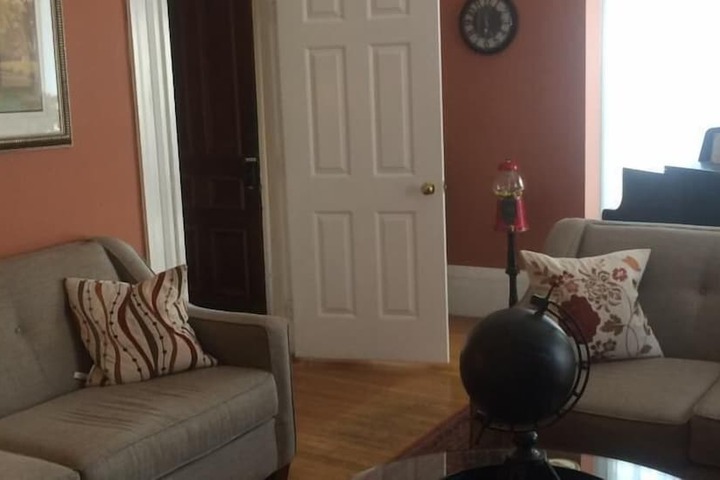 Room 14 of 21