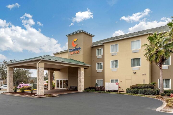 Hotel 11 of 49