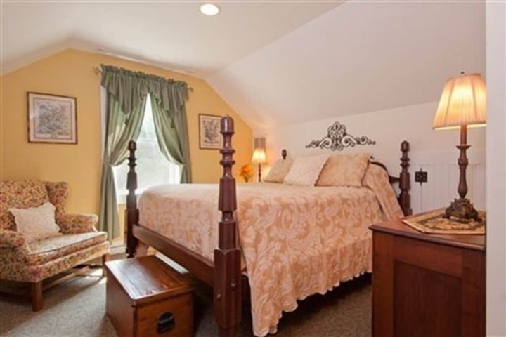 Room 47 of 62