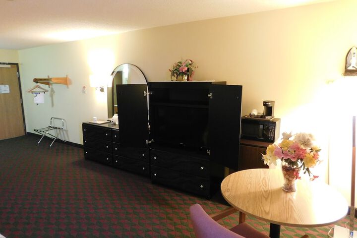 Room 15 of 40