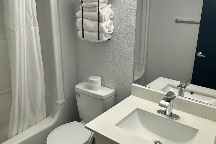 Room 43 of 44