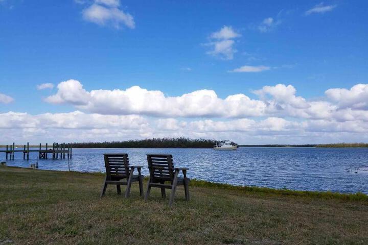 Goodland Waterfront Cottage
