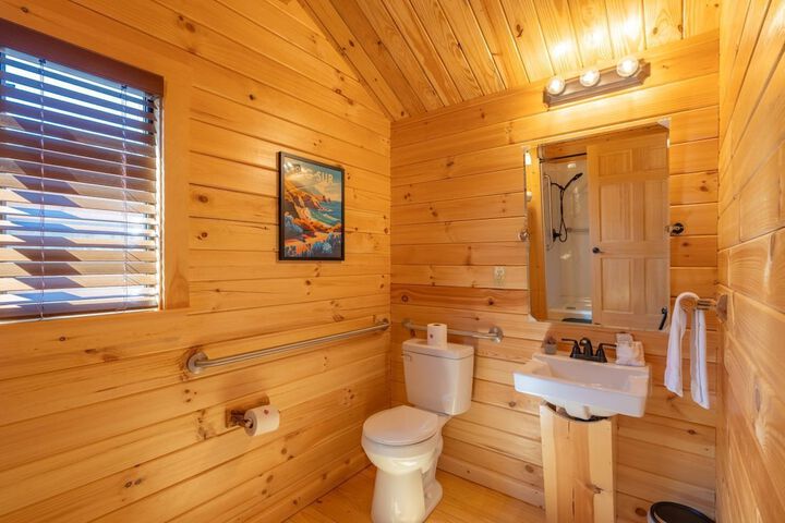 Casa de Fruta Cabins Inn & RV Park