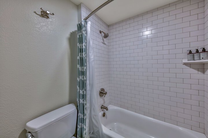 2br+ Loft Centrally Located Kirkwood Great Value 2 Bedroom Condo by RedAwning