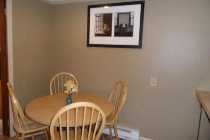 Room 85 of 118