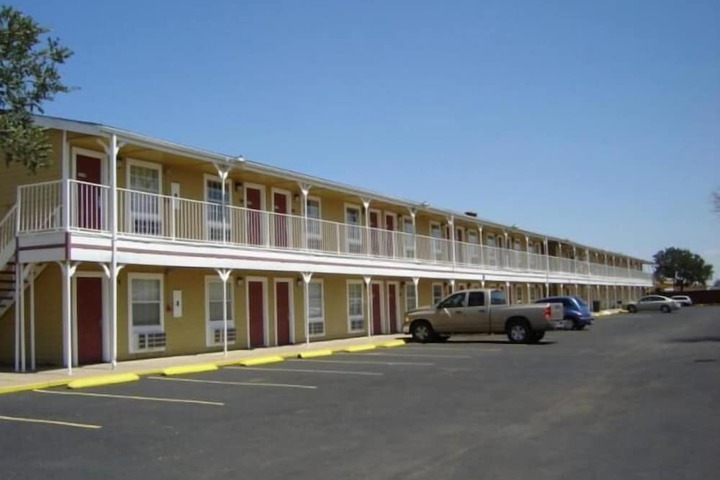 Hotel 2 of 21