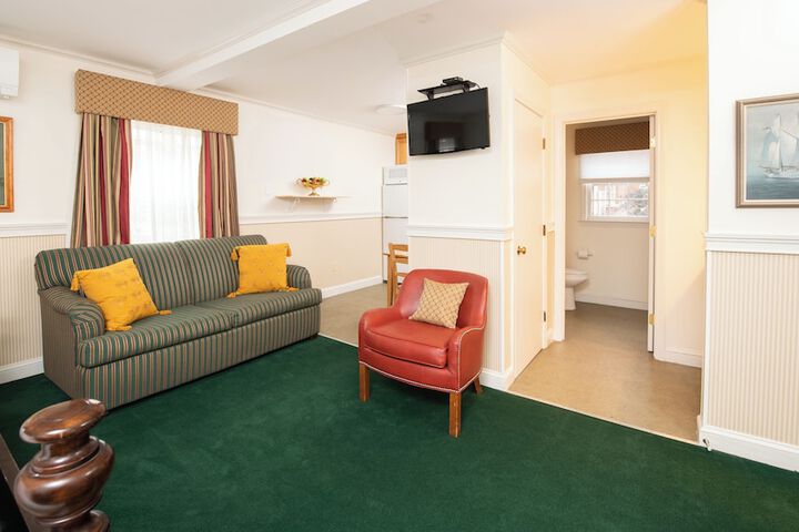 Room 124 of 156