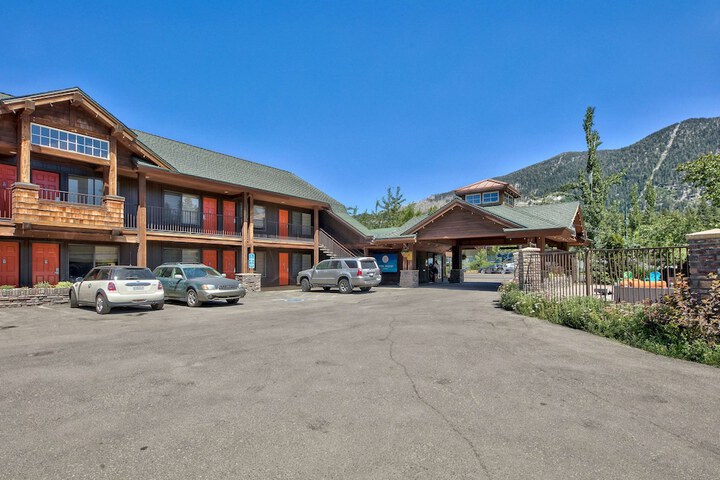 Hotel Becket BW Signature Collection