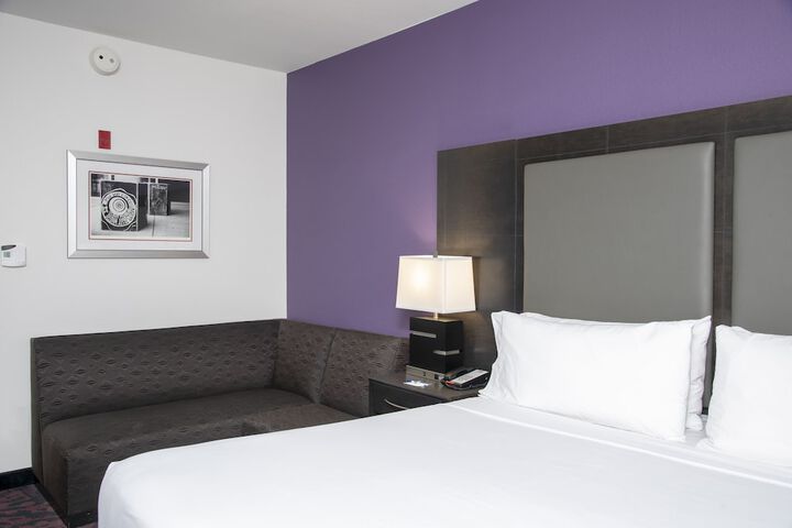 Room 31 of 52