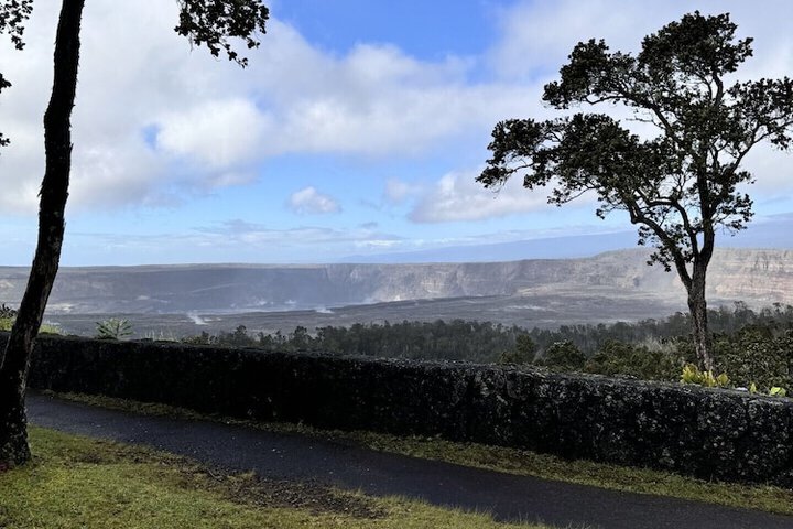 Hawaii Volcano House