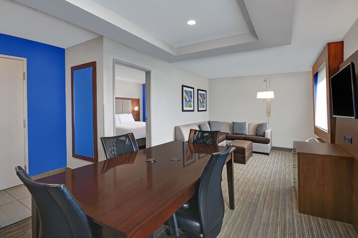 Room 19 of 46