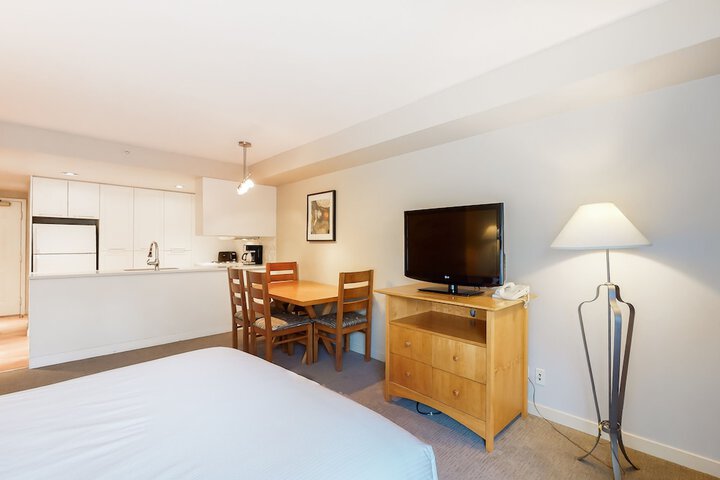 Whistler Peak Lodge