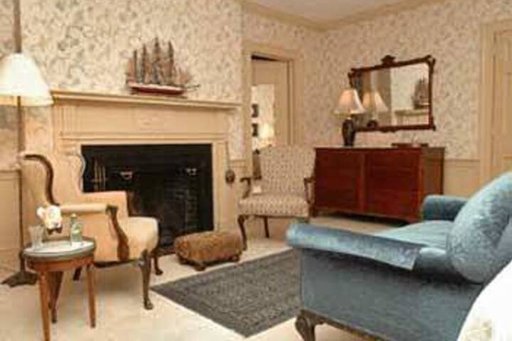 Great Oak Manor