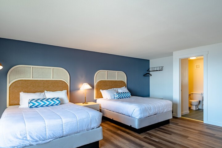 Room 80 of 124