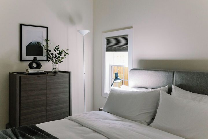 Room 40 of 85