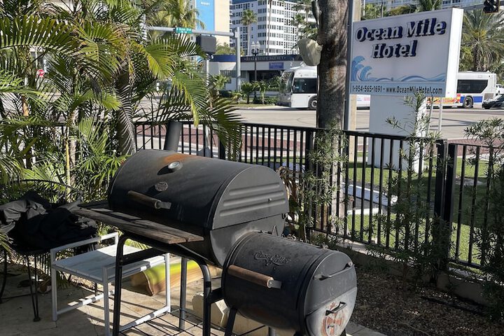 Ocean Mile Hotel